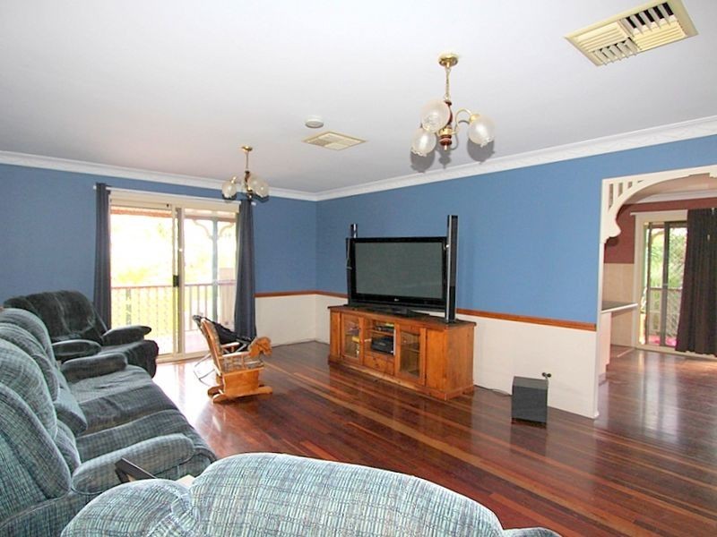 23 Edgewood Drive, Emerald QLD 4720