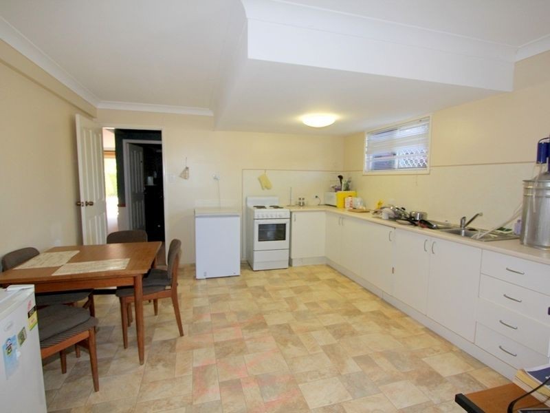 23 Edgewood Drive, Emerald QLD 4720