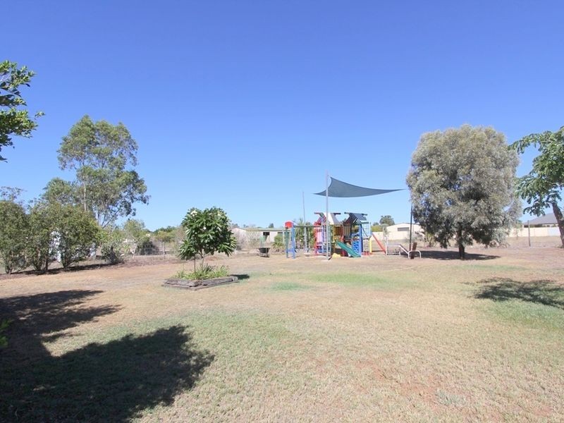 23 Edgewood Drive, Emerald QLD 4720