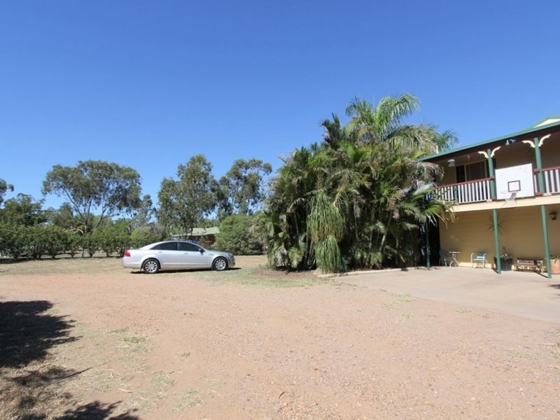23 Edgewood Drive, Emerald QLD 4720