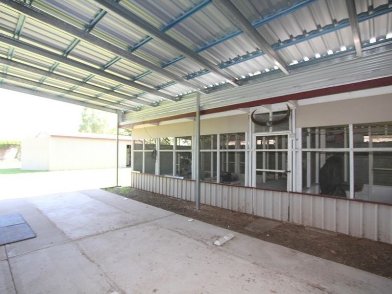 35 Tourmaline Drive, Emerald QLD 4720