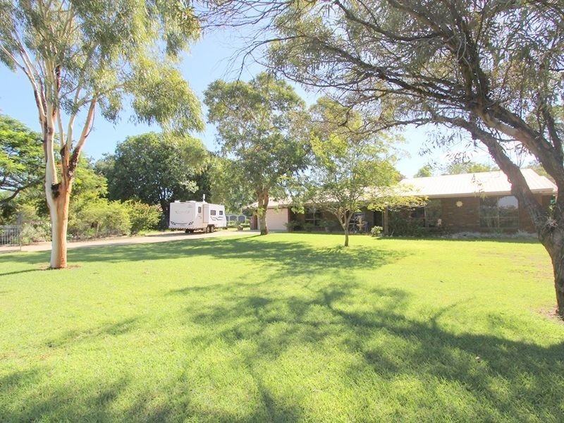 35 Tourmaline Drive, Emerald QLD 4720