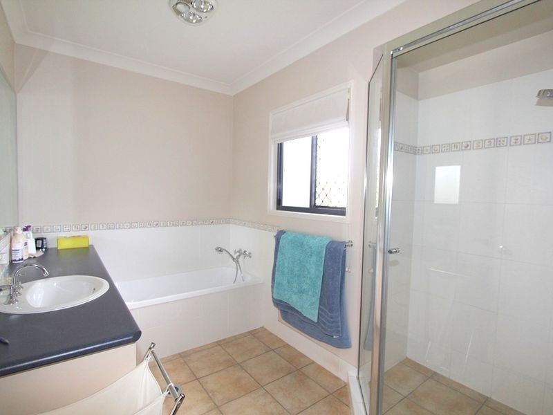 1 Russlayton Drive, Emerald QLD 4720