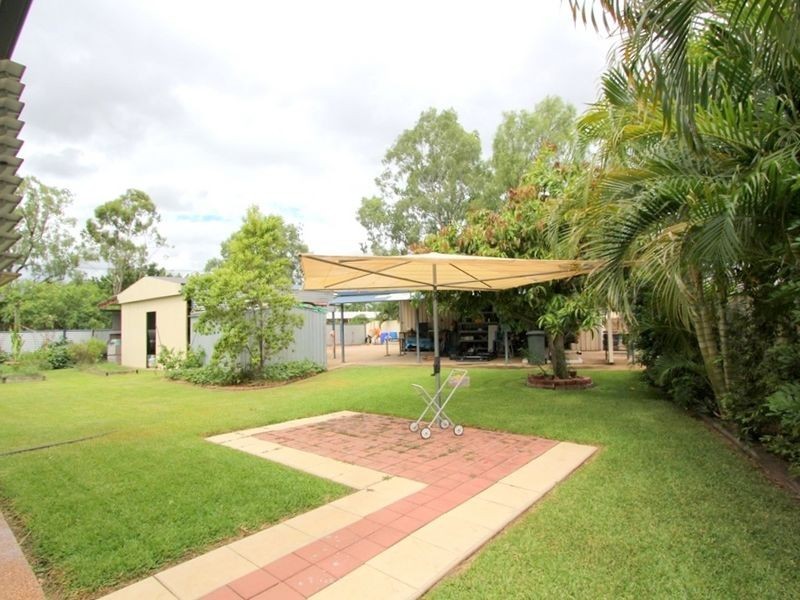 1 Russlayton Drive, Emerald QLD 4720
