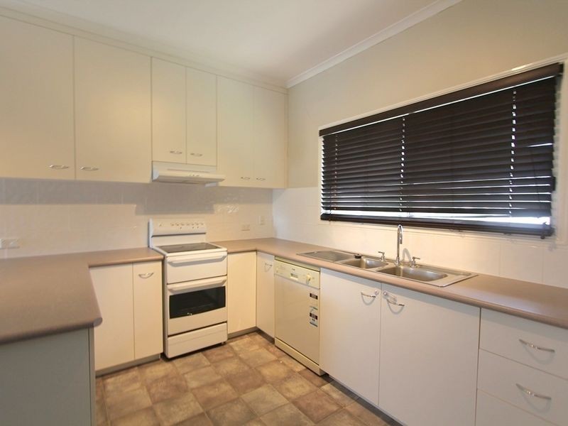 1 Eric Court, Emerald QLD 4720