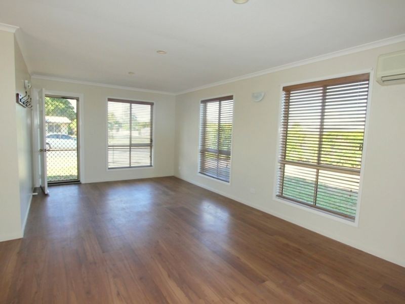 1/1 Buchholz Place, Emerald QLD 4720