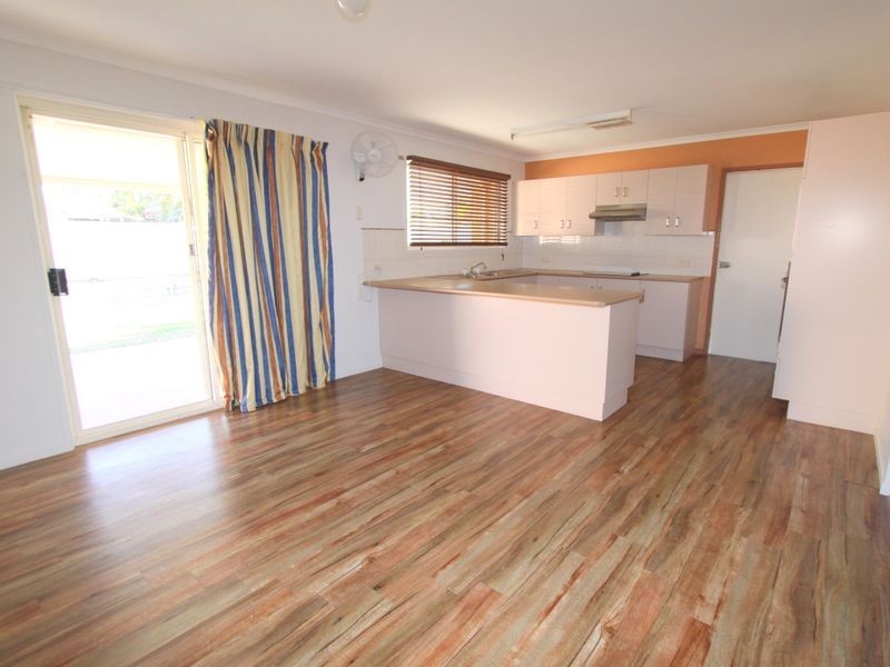 7 Barbara Court, Emerald QLD 4720