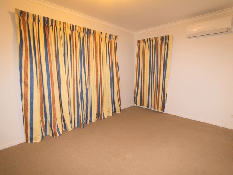 7 Barbara Court, Emerald QLD 4720