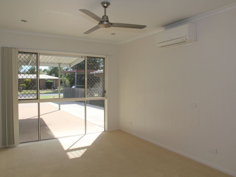 57 Staal Cr, Emerald QLD 4720