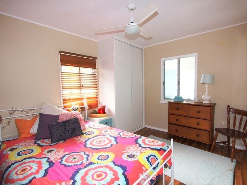 18 White Street, Emerald QLD 4720