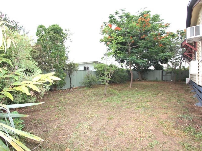 18 White Street, Emerald QLD 4720