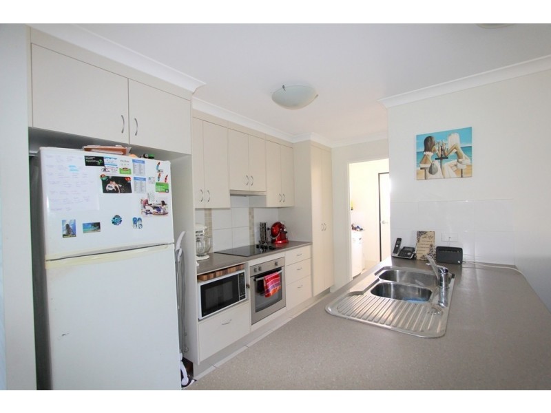 34 Lakeside Drive, Emerald QLD 4720