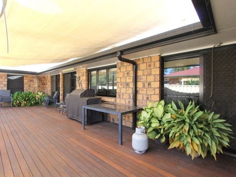 9 Waldby Court, Emerald QLD 4720