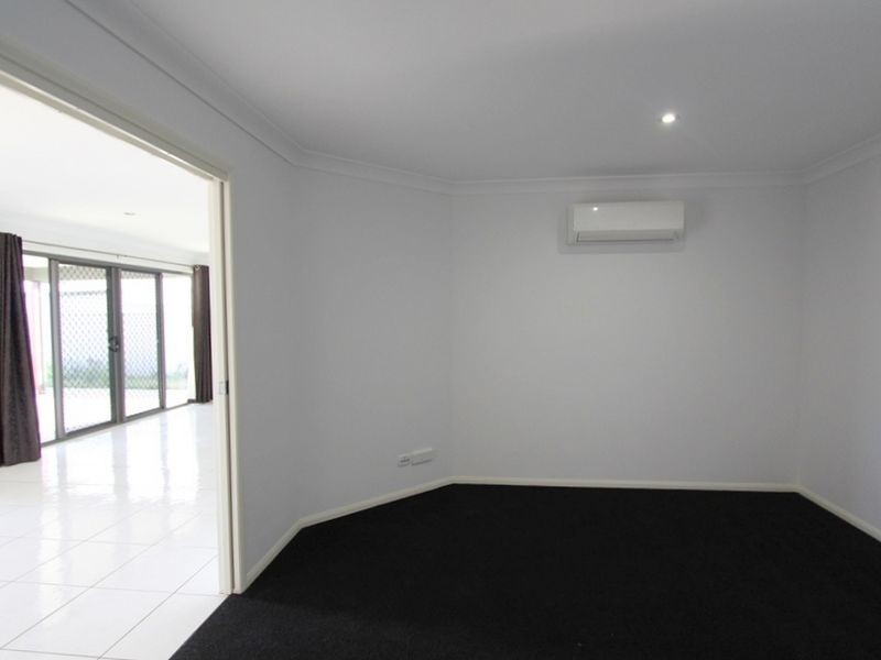 5 Sewell Street, Emerald QLD 4720