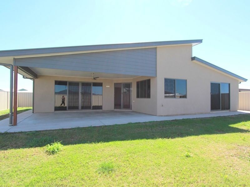 5 Sewell Street, Emerald QLD 4720