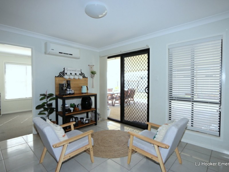 11 Singleton Crt, Emerald QLD 4720