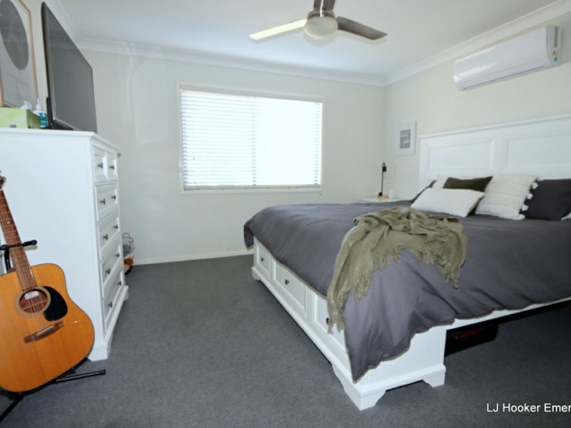 11 Singleton Crt, Emerald QLD 4720