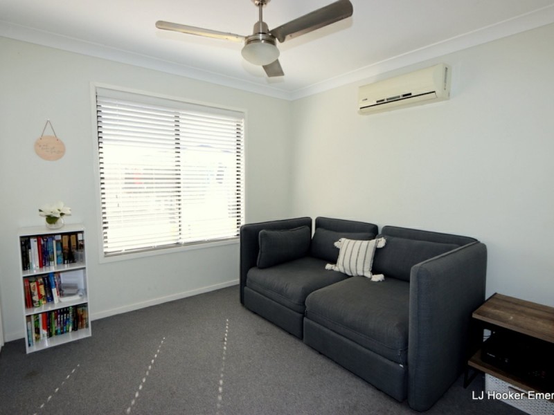 11 Singleton Crt, Emerald QLD 4720