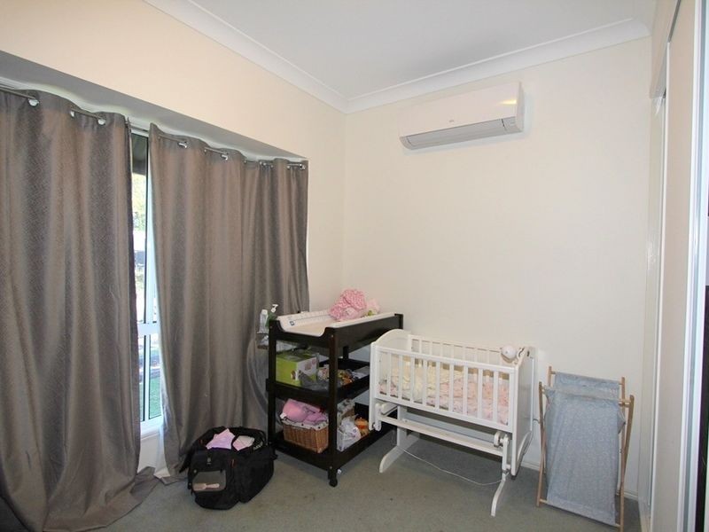 2 Poinciana Drive, Emerald QLD 4720