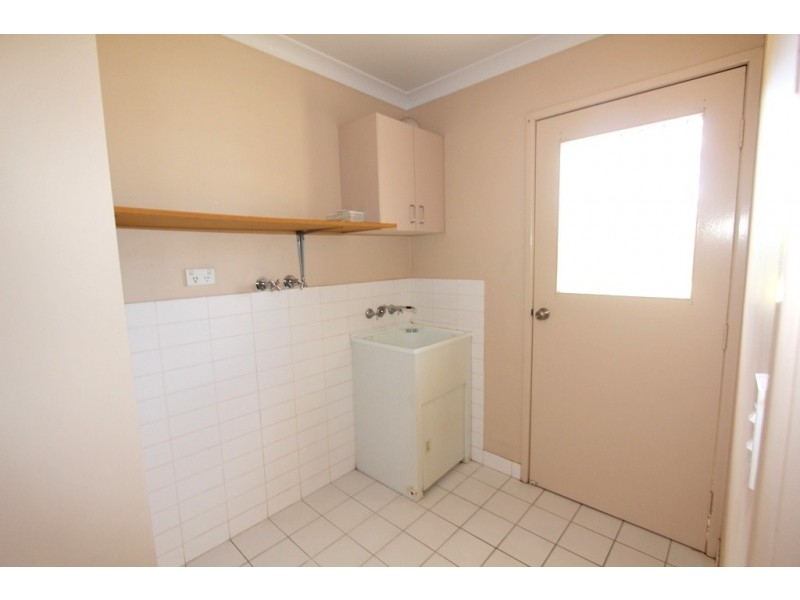 6 Frank Bell Street, Emerald QLD 4720