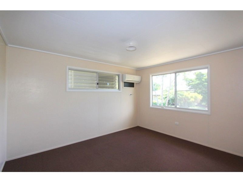 26 Lorraway Street, Emerald QLD 4720