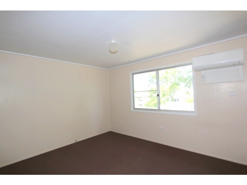 26 Lorraway Street, Emerald QLD 4720