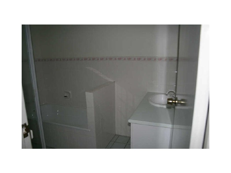 3/126 Opal Street, Emerald QLD 4720