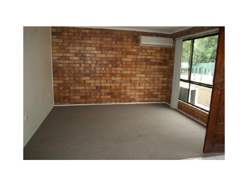 3/126 Opal Street, Emerald QLD 4720