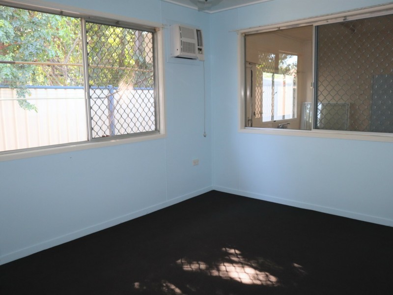 Unit 1/31 Church Lane, Emerald QLD 4720