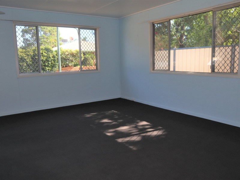 Unit 1/31 Church Lane, Emerald QLD 4720