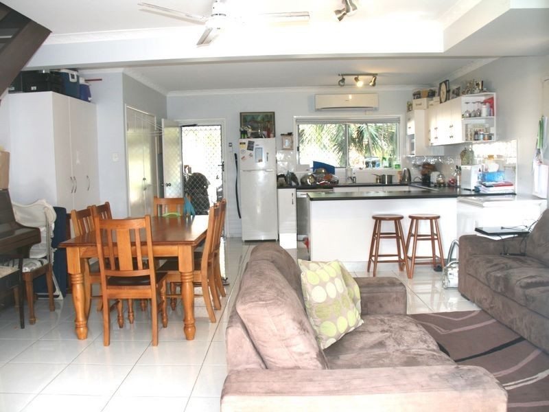 18/145 Egerton Street, Emerald QLD 4720