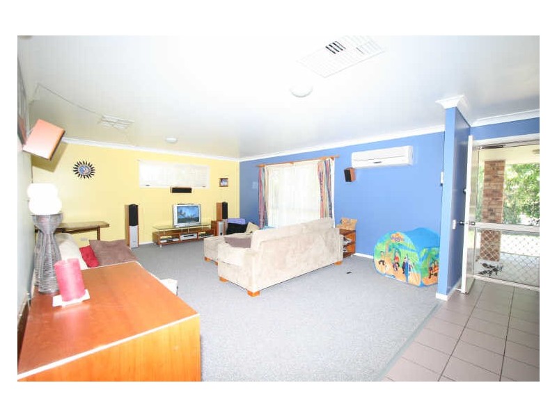 38 Crinum Cresent, Emerald QLD 4720