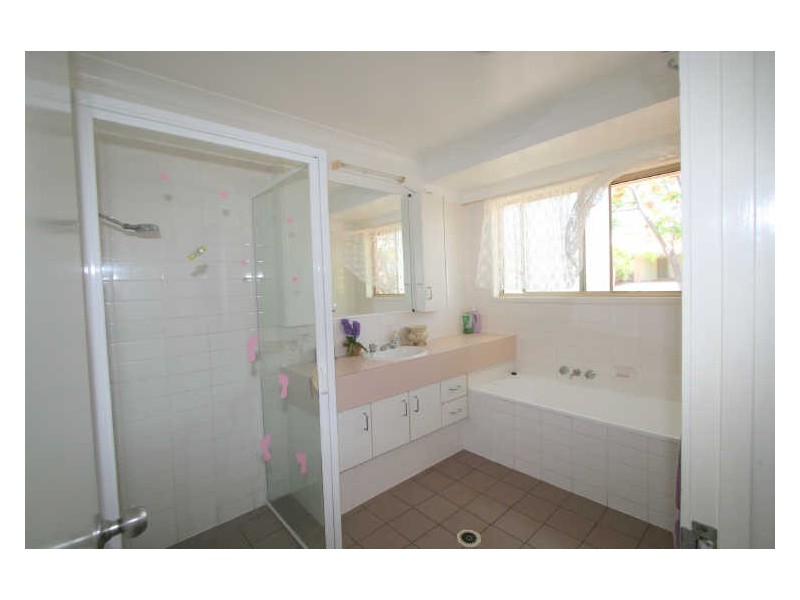 38 Crinum Cresent, Emerald QLD 4720