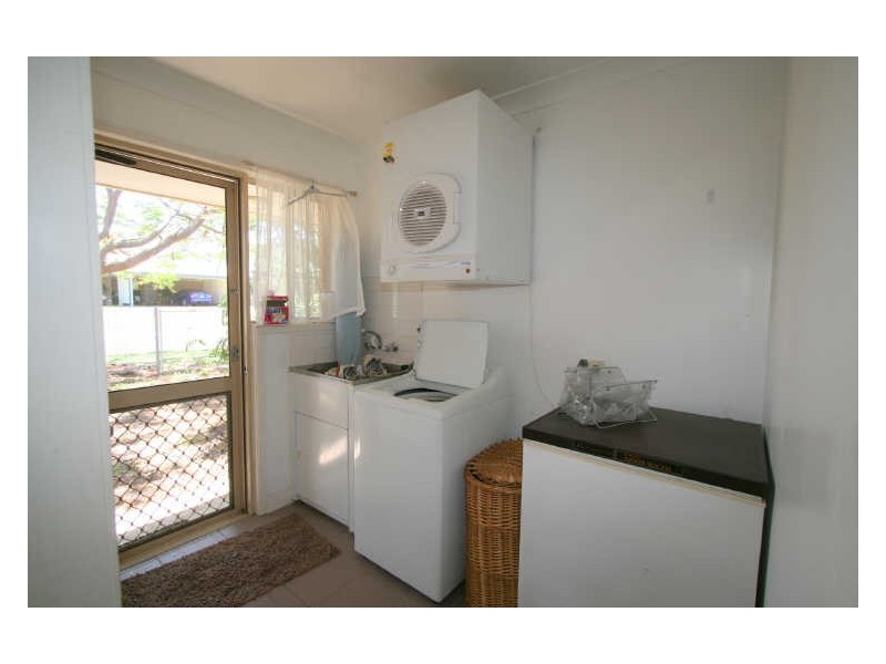 38 Crinum Cresent, Emerald QLD 4720