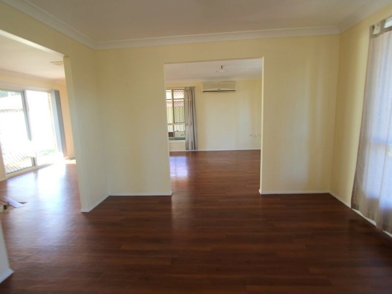 23 Crinum Crescent, Emerald QLD 4720