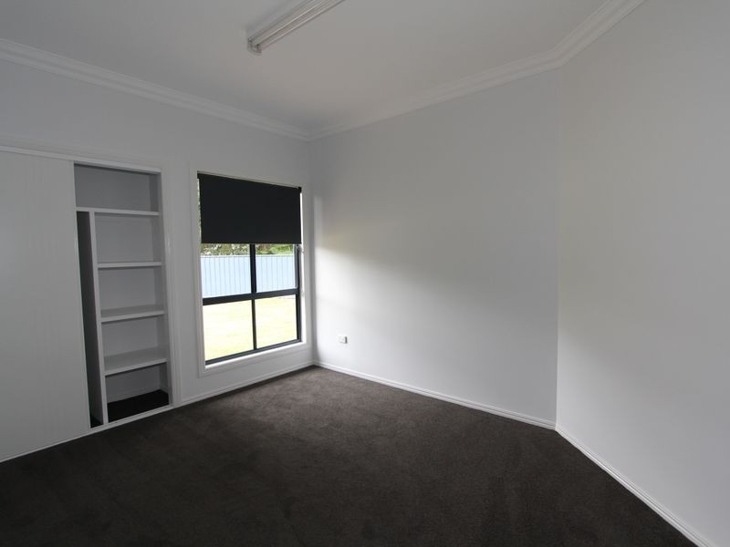 8 Peggy Court, Emerald QLD 4720