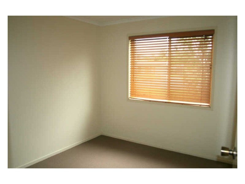 17 Eubar Pl, Emerald QLD 4720