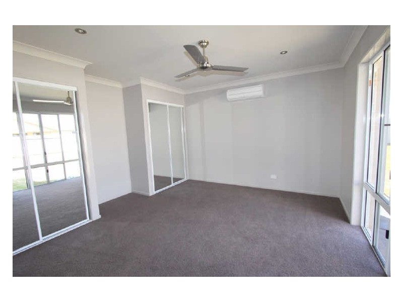 42 Mayfair Drive, Emerald QLD 4720