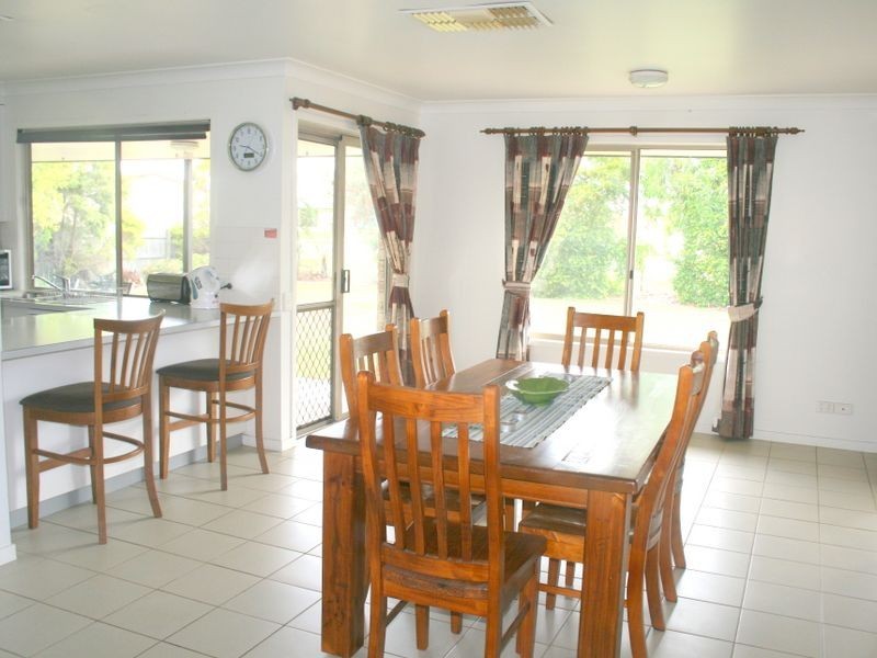 5 Chalmers Crescent, Emerald QLD 4720