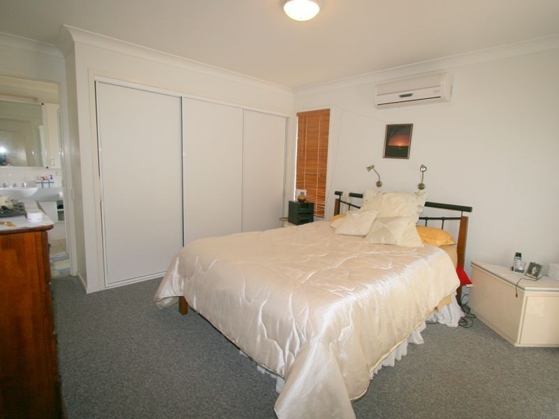 5 Chalmers Crescent, Emerald QLD 4720