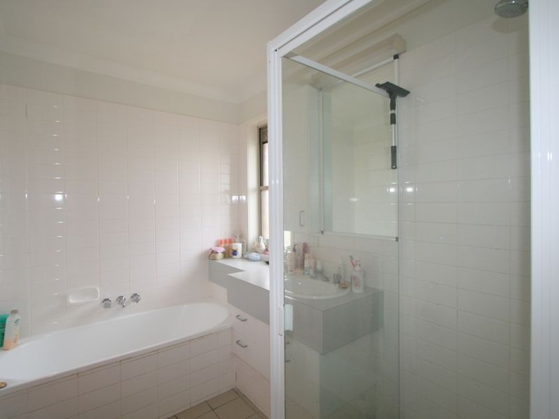 5 Chalmers Crescent, Emerald QLD 4720