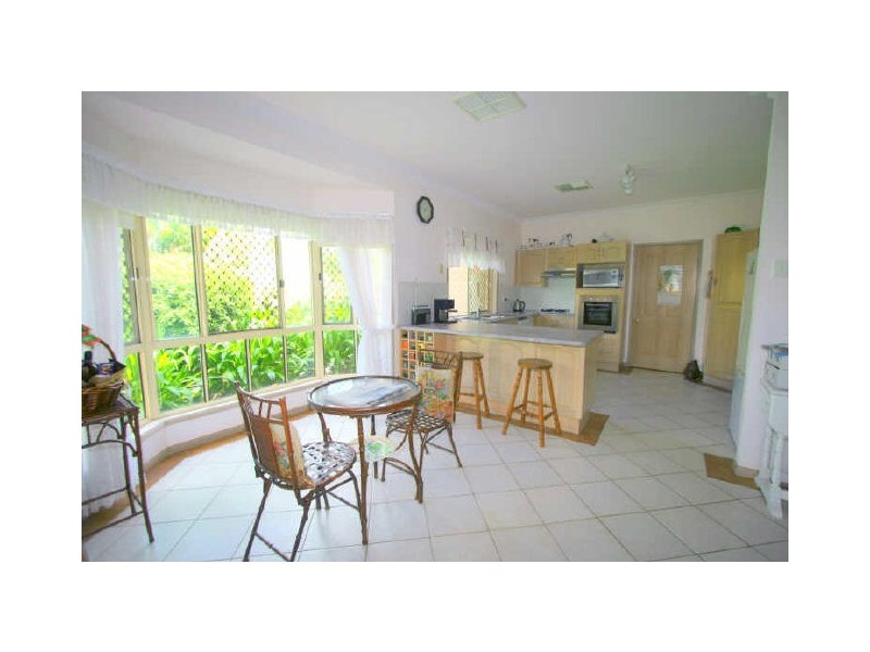 24 Quinn Street, Emerald QLD 4720