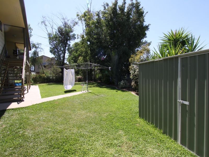 6 Green Grove, Emerald QLD 4720