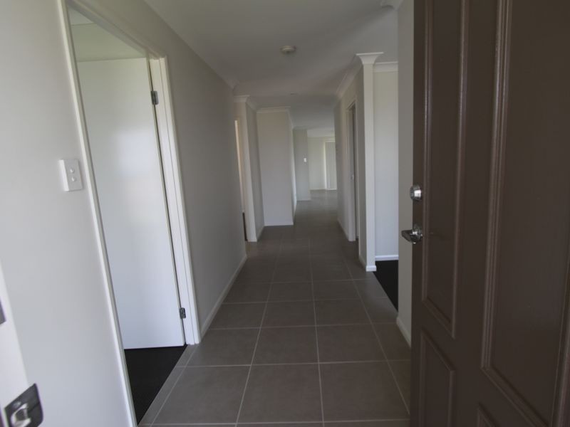 15 Newman Drive, Emerald QLD 4720