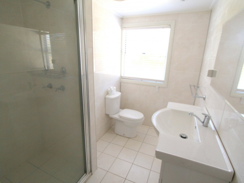 13 White Street, Emerald QLD 4720