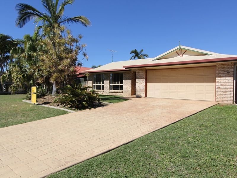 59 Crinum Crescent, Emerald QLD 4720