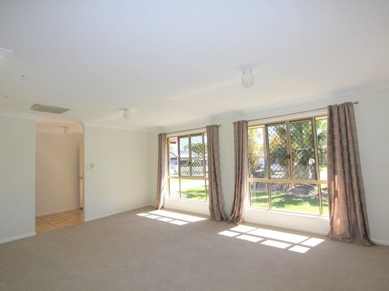 59 Crinum Crescent, Emerald QLD 4720