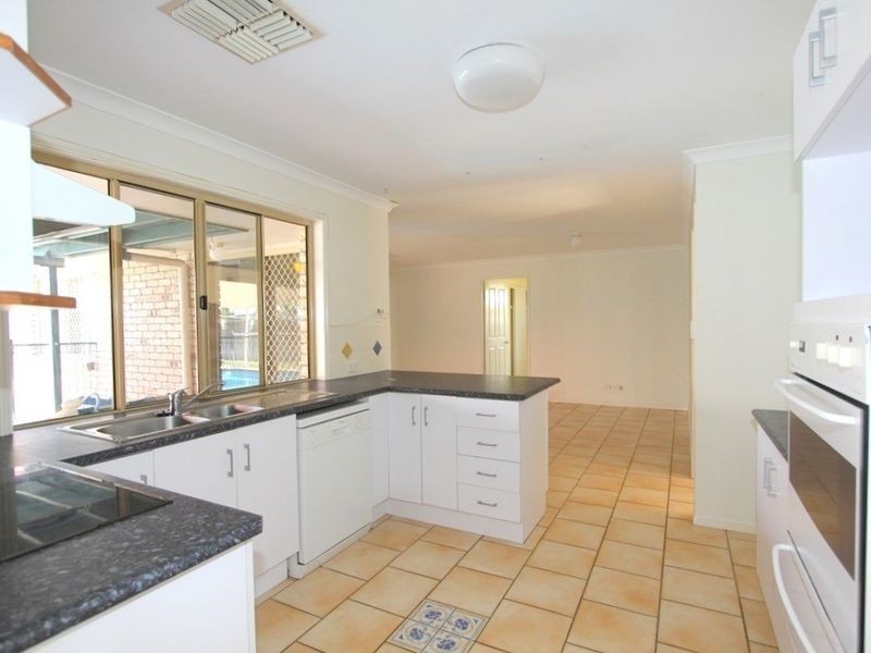 59 Crinum Crescent, Emerald QLD 4720