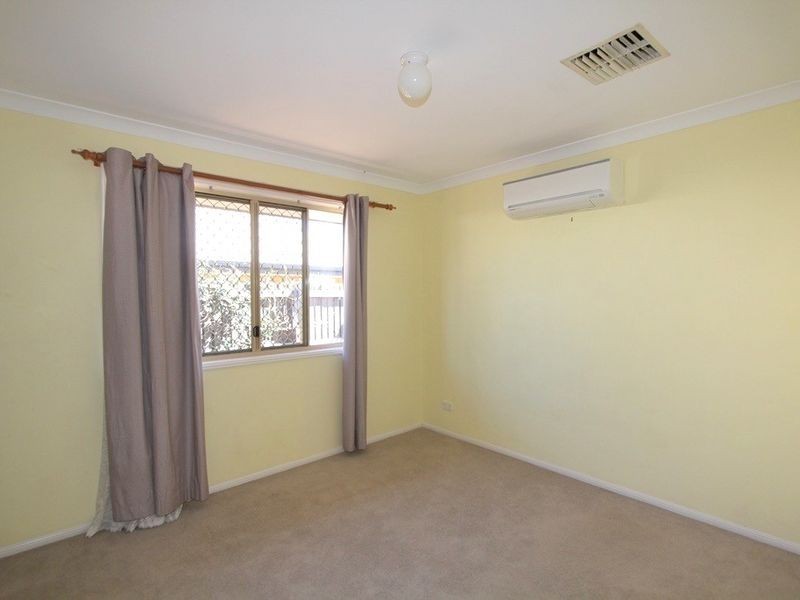 59 Crinum Crescent, Emerald QLD 4720