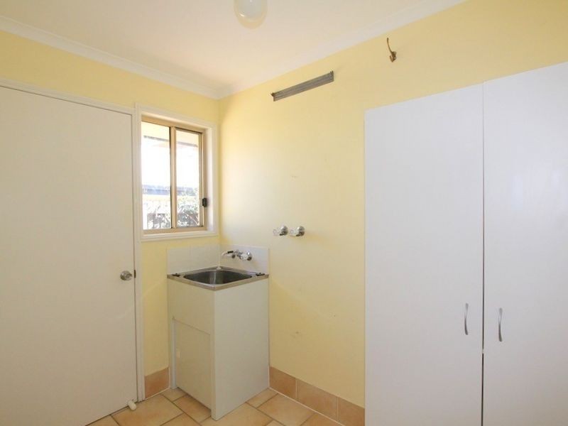 59 Crinum Crescent, Emerald QLD 4720